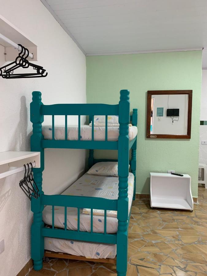 Pousada Suites Sete Mares กัวรูจา ภายนอก รูปภาพ