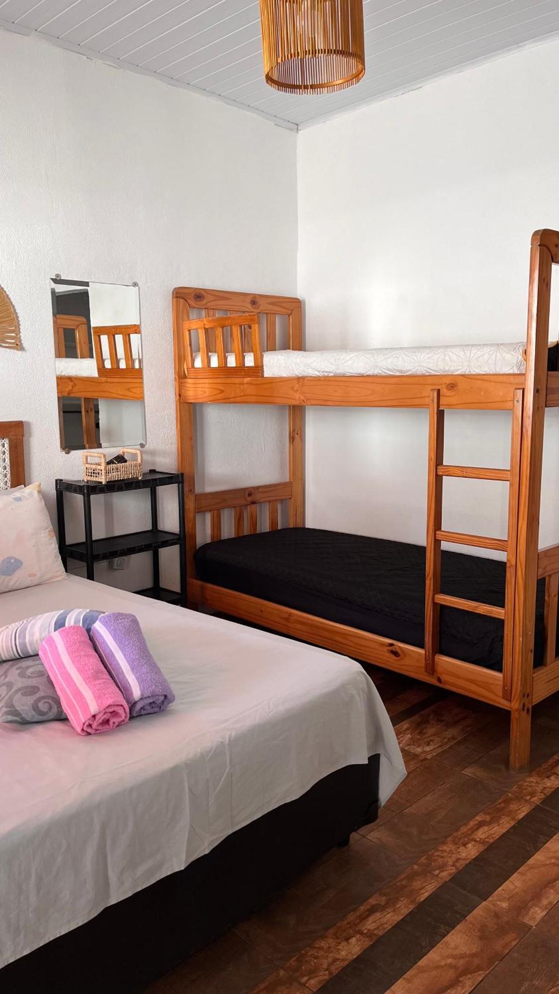 Pousada Suites Sete Mares กัวรูจา ภายนอก รูปภาพ